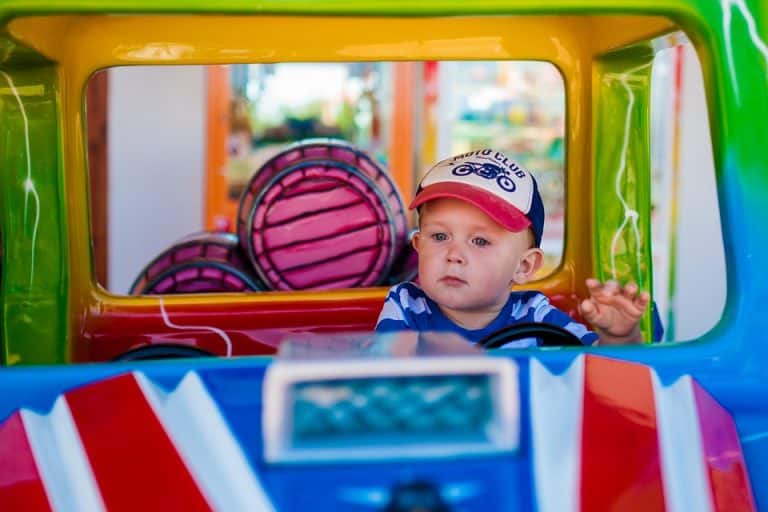 15 jeux pour occuper efficacement votre enfant dans la voiture