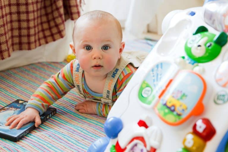 Les jouets en mousse sont-ils vraiment dangereux pour la santé ?