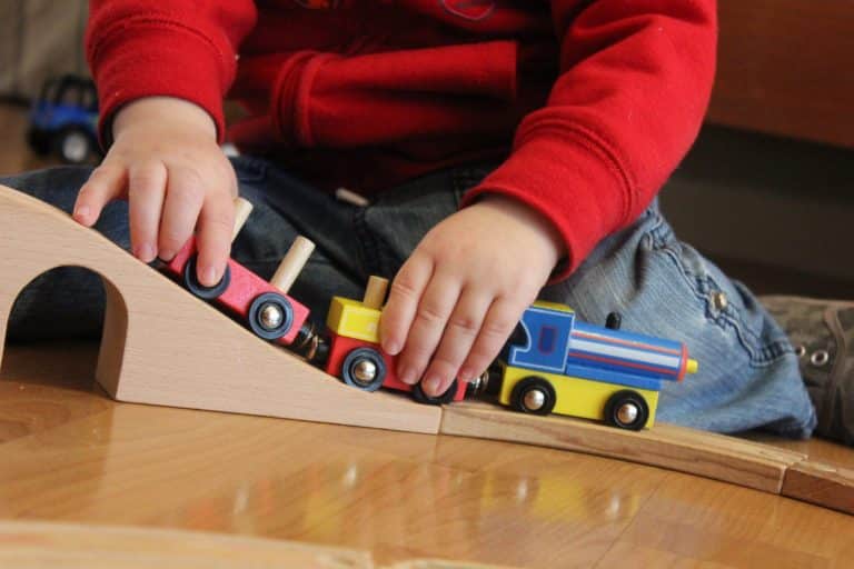 10 jouets en bois à offrir à son enfant à Noël !