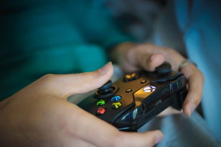 Comment les parents peuvent-ils s’assurer que leurs enfants jouent en toute sécurité ?