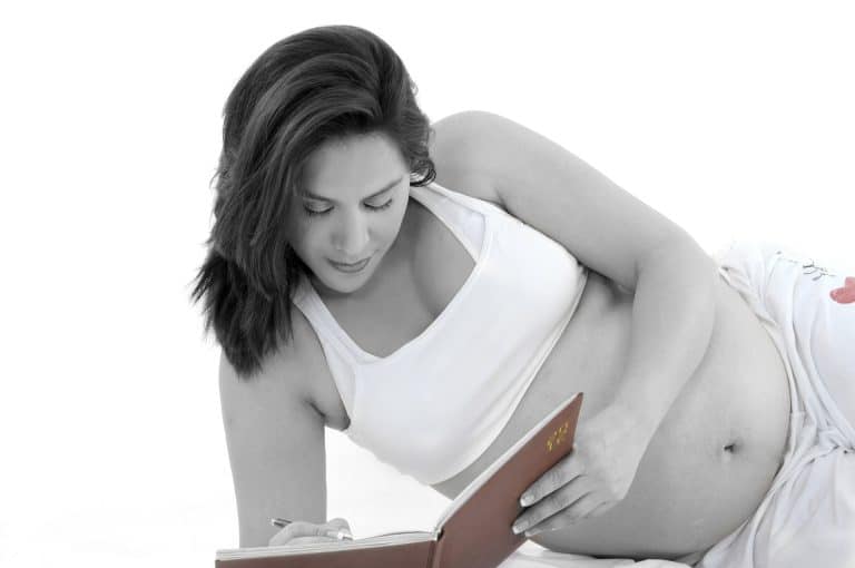 Mal de gorge sur grossesse : quels remèdes ou calmants ?