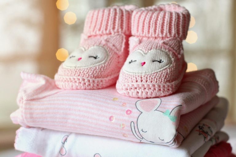 Les différentes manières d’économiser de l’argent sur les vêtements de ses enfants