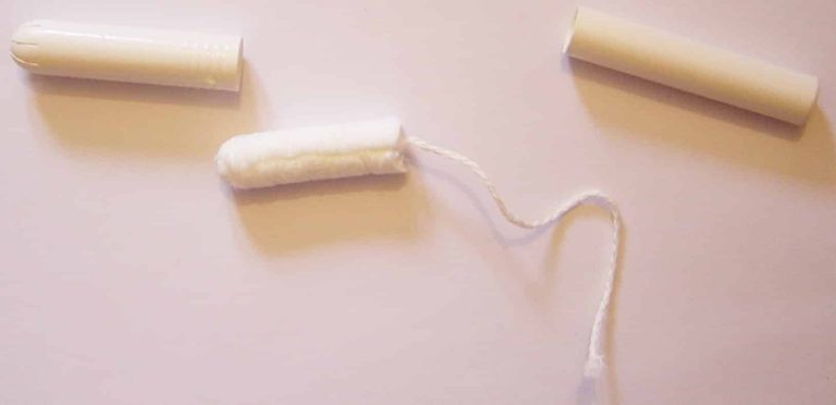France : vers des distributeurs gratuits de protections hygiéniques dans les lycées