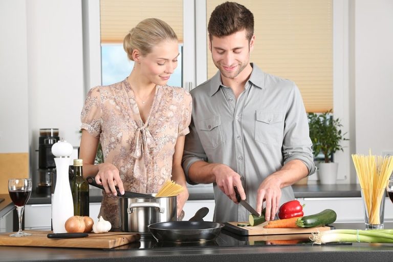 Intoxication alimentaire : comment l&rsquo;éviter en vacances ?