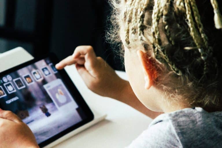 Enfants : 5 conseils pour des écrans plus responsables