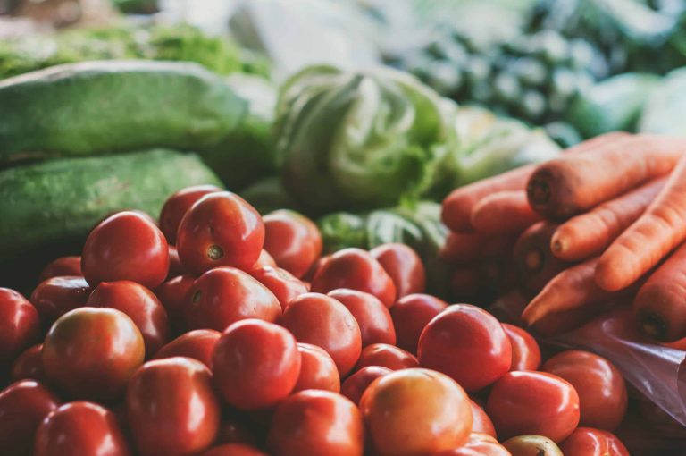 Menu de bébé : place aux crudités !