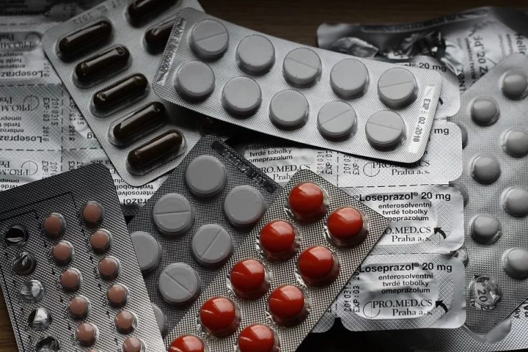 La revue Prescrire déconseille 12 nouveaux médicaments en 2020 (Partie 1)