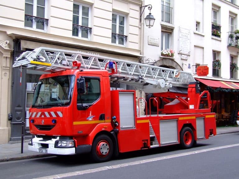 Cambrai : cette mère oublie son enfant de 2 ans sur le rebord de la fenêtre