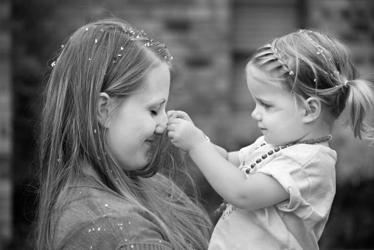Après avoir accouché 14 garçons, elle donne enfin naissance à une fille qu&rsquo;elle a longtemps cherchée