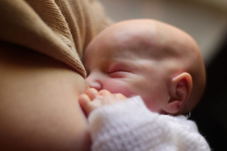 Une psychothérapie maternelle liée à un hippocampe plus petit chez le bébé
