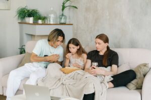 Bernard et Bianca au pays des kangourous convient aux plus jeunes, Air Bud plutôt dès 8 ans